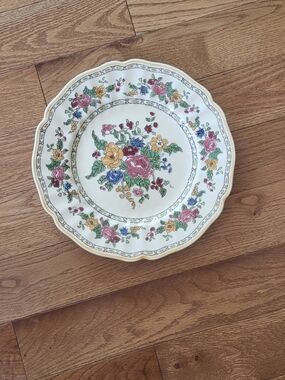 The Cavendish Royal Doulton Dinnerplate